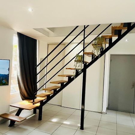 Superbe Duplex Design Neuf 2 Chambres, Climatise Tout Confort, Facile D,Acces Stationnement Gratuit Marsilya Dış mekan fotoğraf