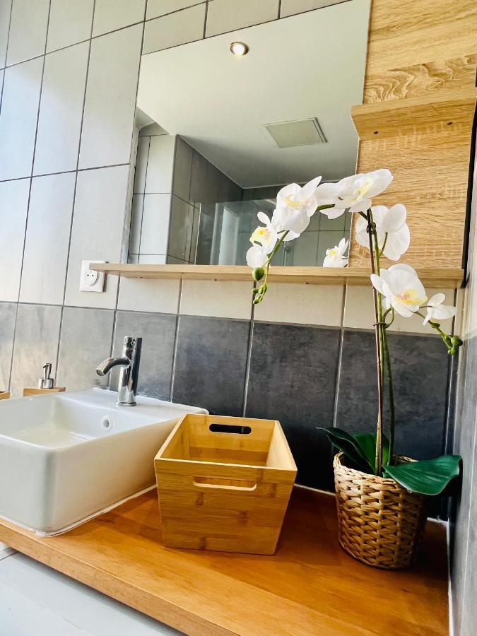 Superbe Duplex Design Neuf 2 Chambres, Climatise Tout Confort, Facile D,Acces Stationnement Gratuit Marsilya Dış mekan fotoğraf