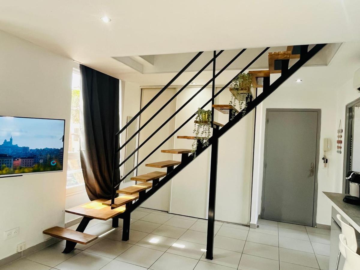Superbe Duplex Design Neuf 2 Chambres, Climatise Tout Confort, Facile D,Acces Stationnement Gratuit Marsilya Dış mekan fotoğraf
